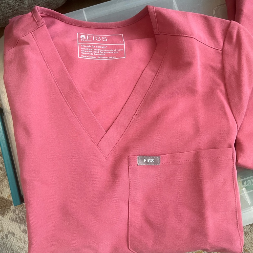 BCA rose quartz figs set for @dxyz